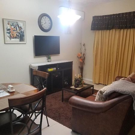 Merrivale Suite 킹스톤 외부 사진